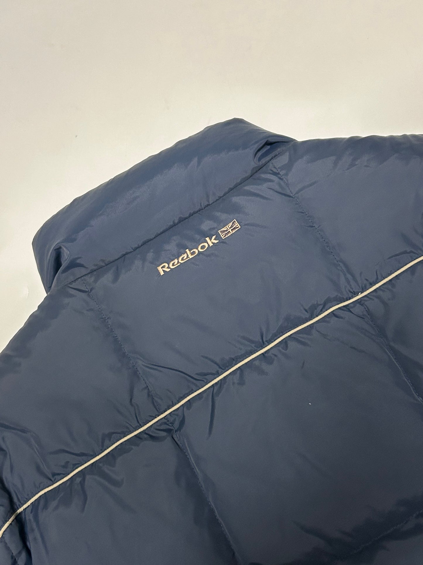 Vintage Reebok classic puffer jacket (XL)
