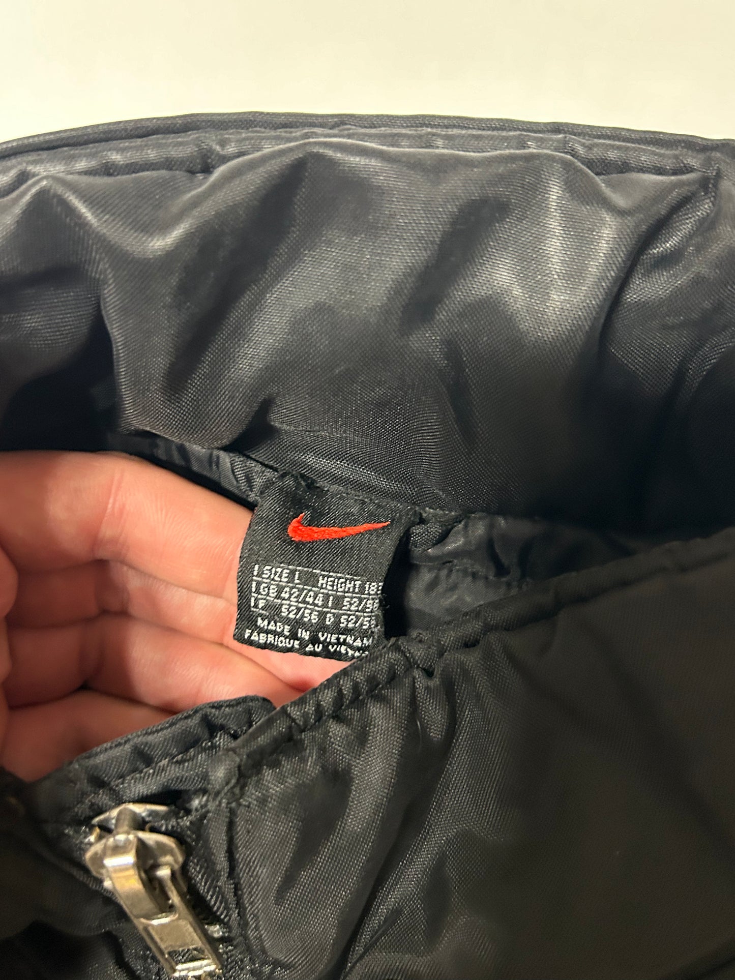 Vintage 90s Nike spell out jacket (L)