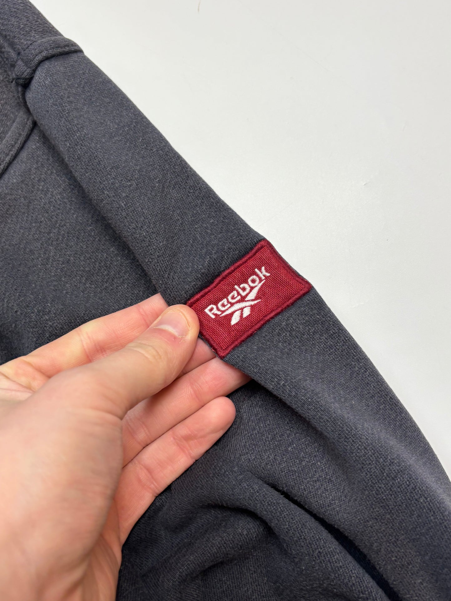 Vintage Reebok spell out sweatshirt (M)