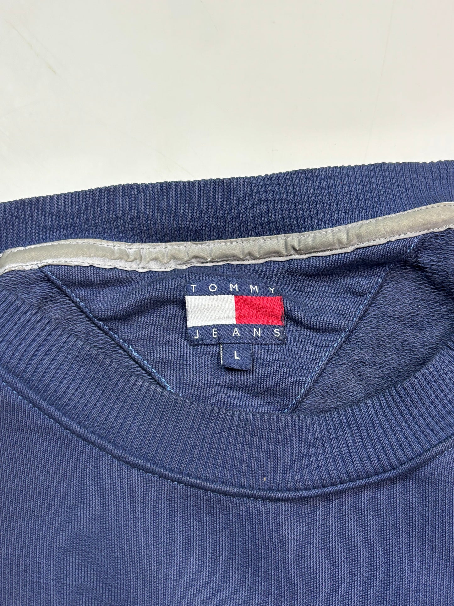 Tommy Hilfiger jeans centre logo sweatshirt (L)