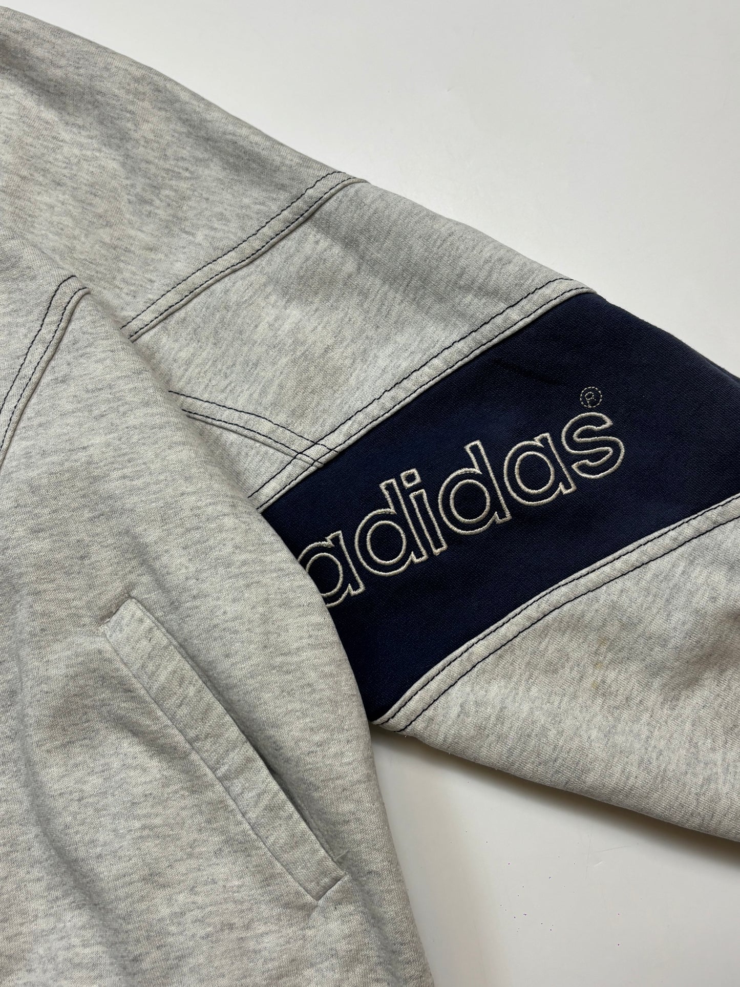 Vintage 90s Adidas sport full zip sweatshirt (L)