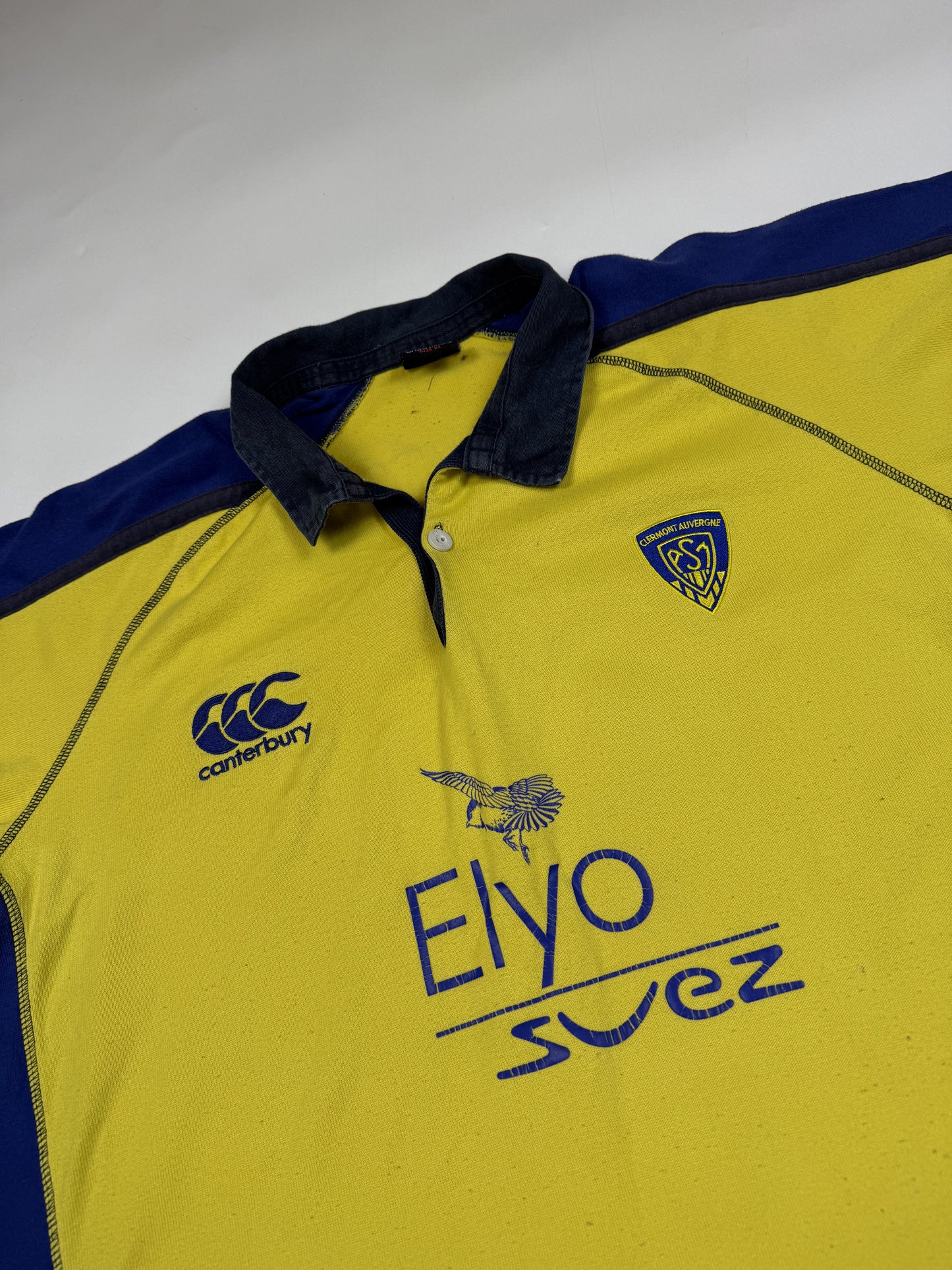 Vintage Clermont Auvergne 2006/07 Canterbury rugby shirt (XL)