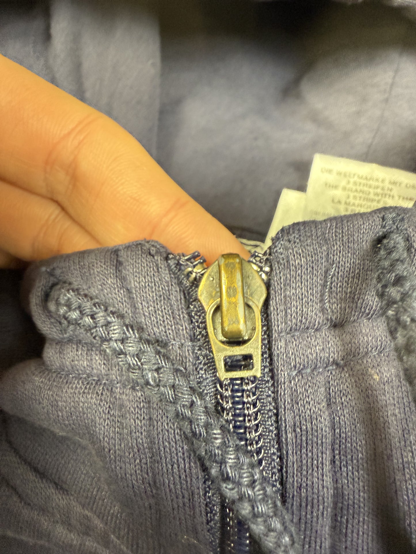 Vintage Adidas full zip hoodie (M)