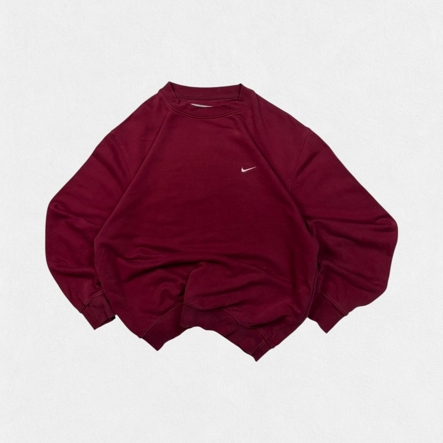 Vintage Nike mini swoosh sweatshirt (M)
