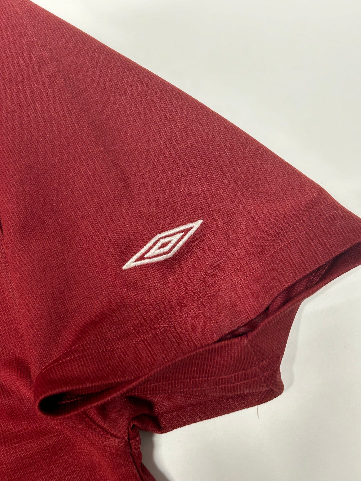 Vintage Umbro centre logo tee (M)