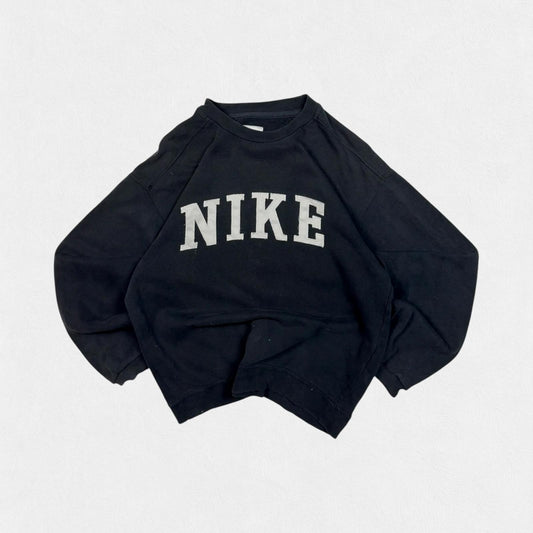 Vintage 90s Nike spell out sweatshirt (S)