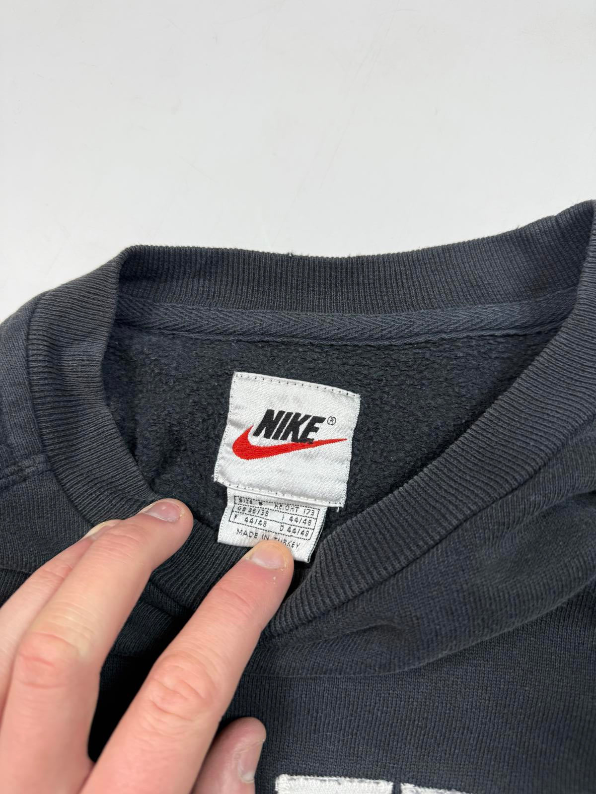 Vintage 90s Nike spell out sweatshirt (S)