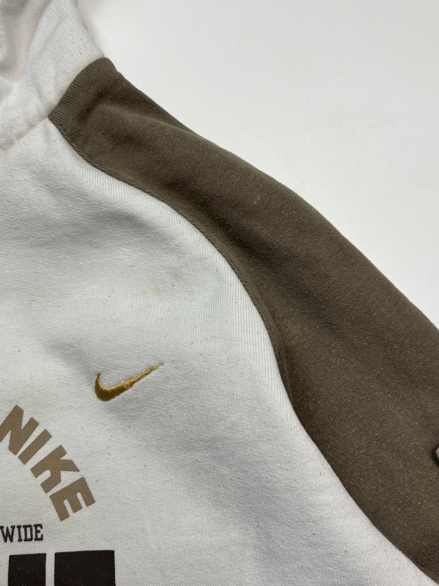 Vintage Nike graphic hoodie (S)