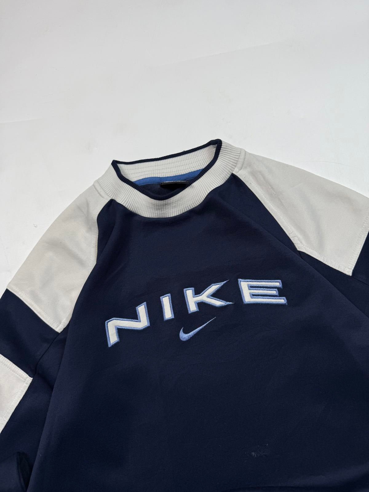 Vintage 90s Nike spell out sweatshirt (S)