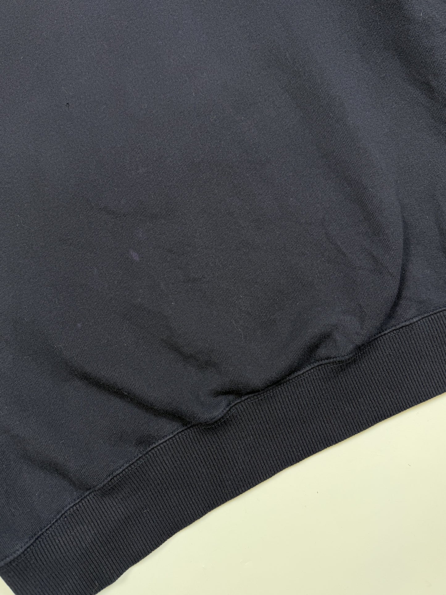 Vintage Adidas small logo sweatshirt (M)