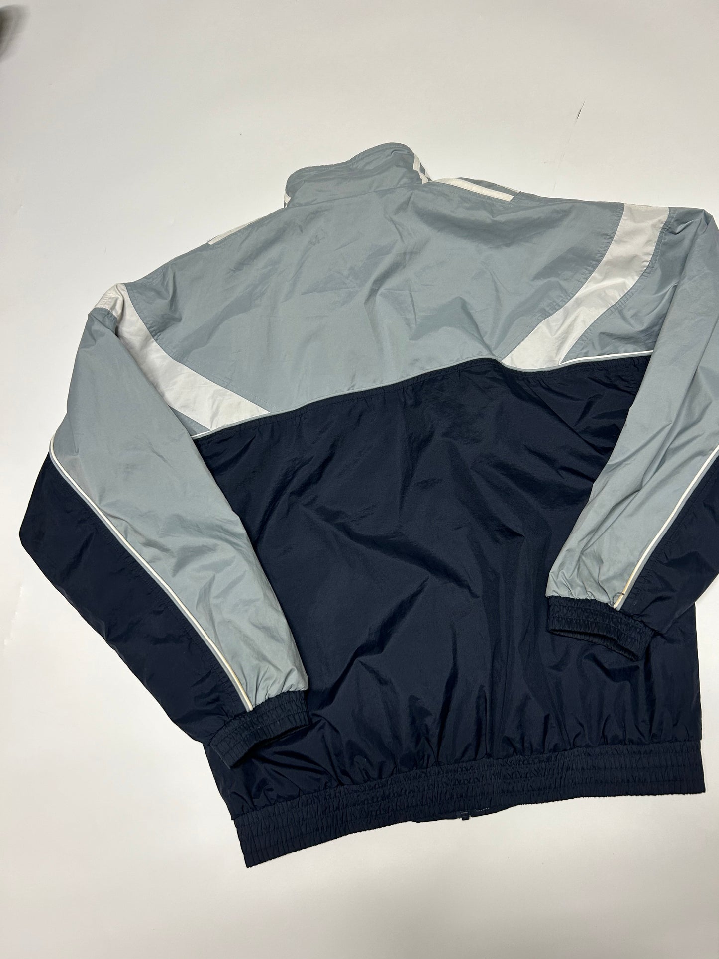 Vintage Adidas track jacket (M)