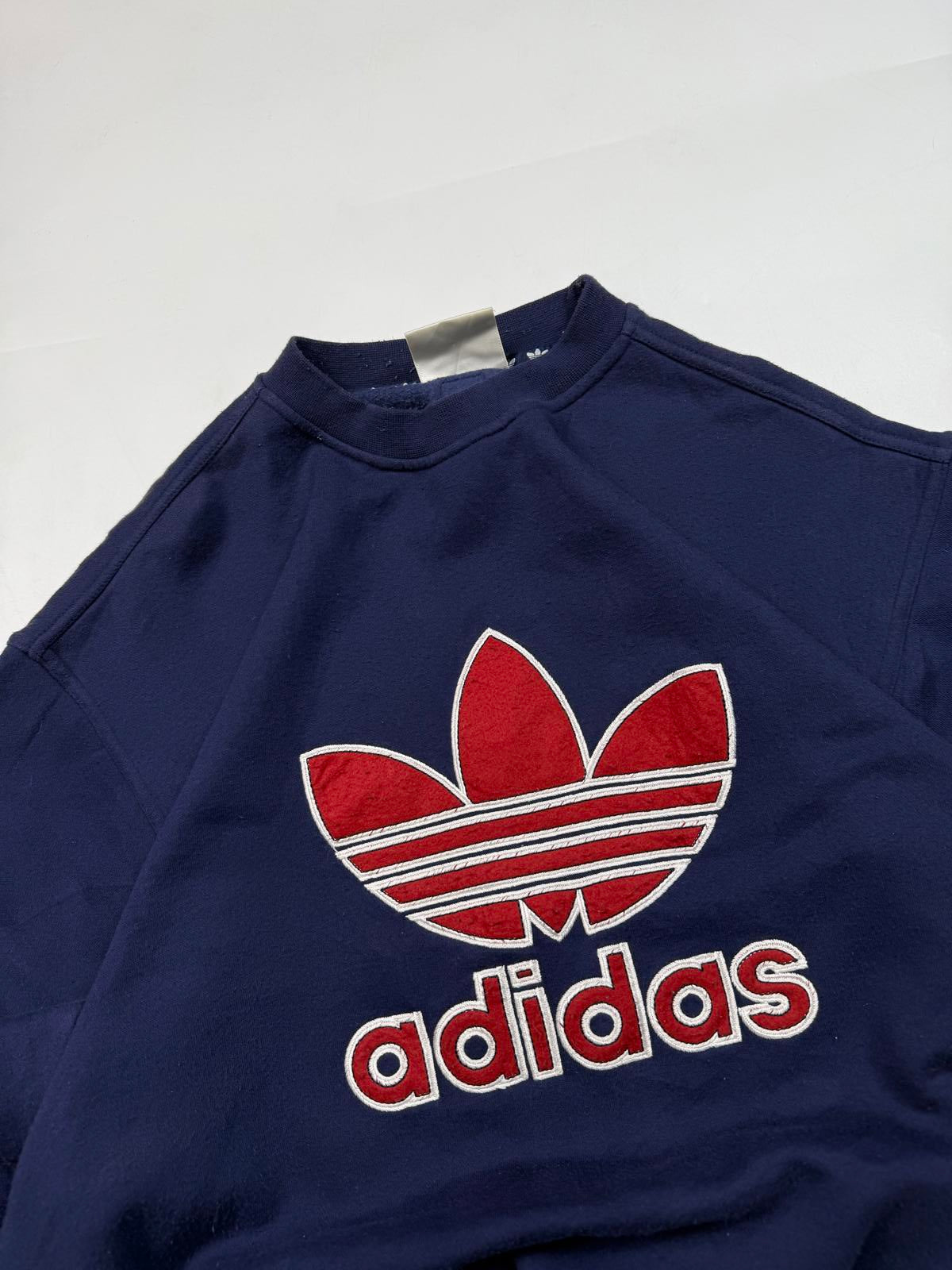 Vintage 90s adidas originals centre logo sweatshirt (M)