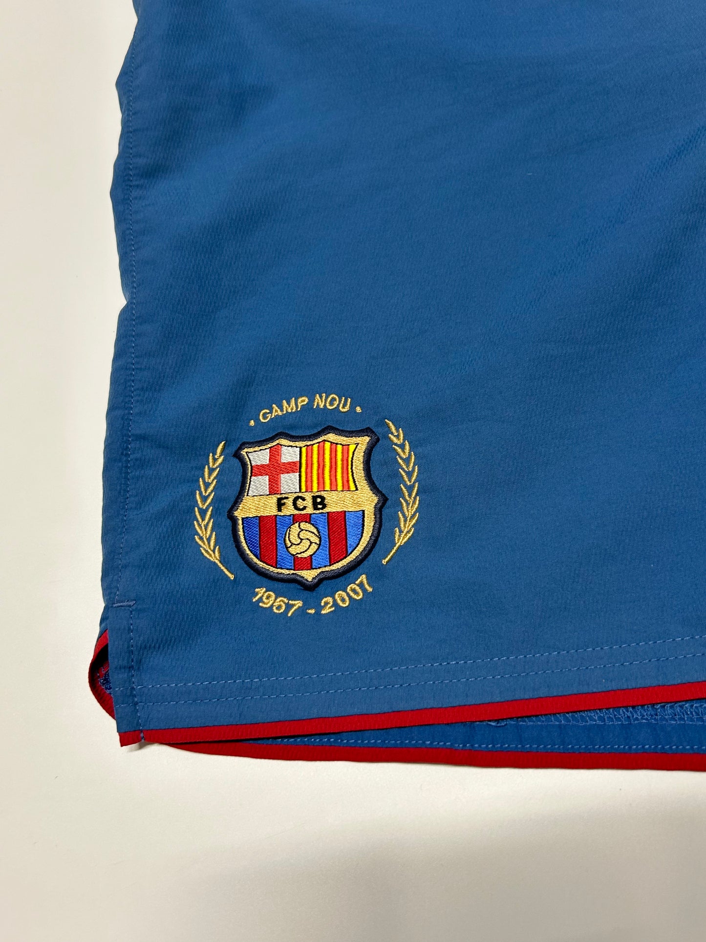 Barcelona 2007-08 Nike football shorts (XL)