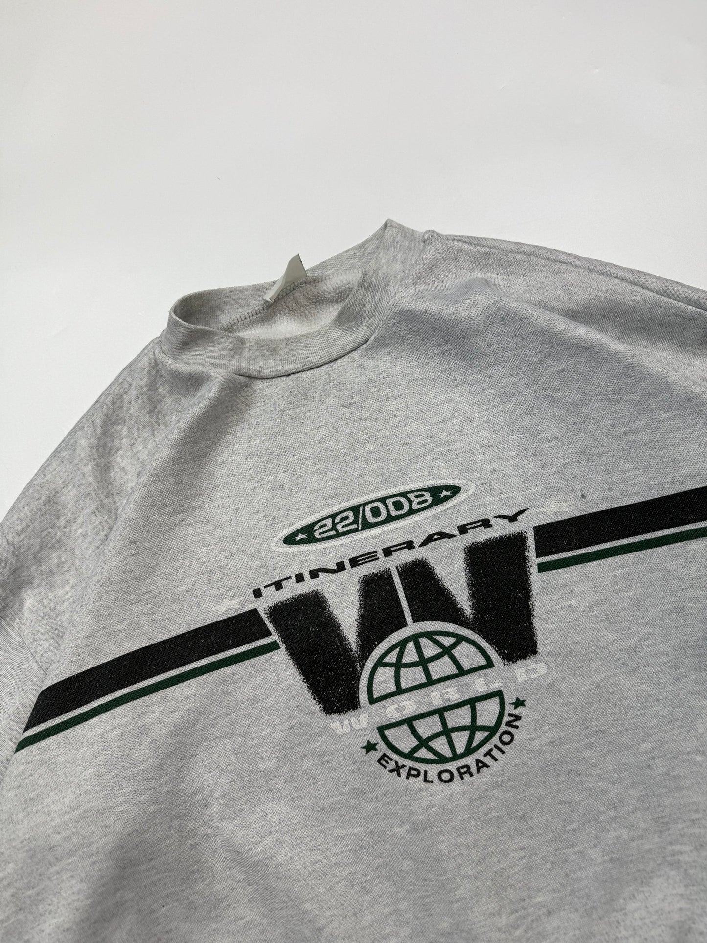 Vintage graphic sweatshirt (M)