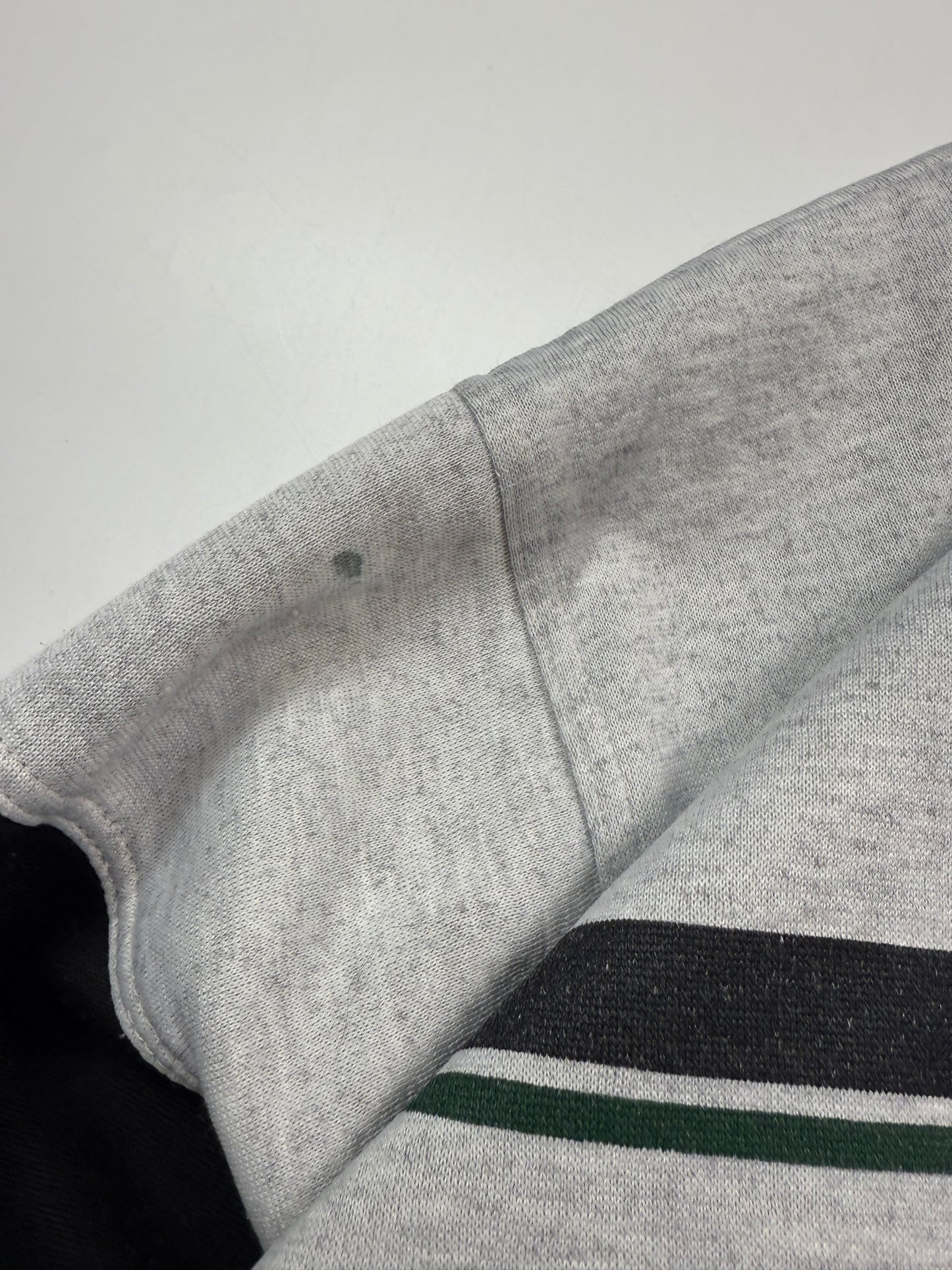 Vintage graphic sweatshirt (M)