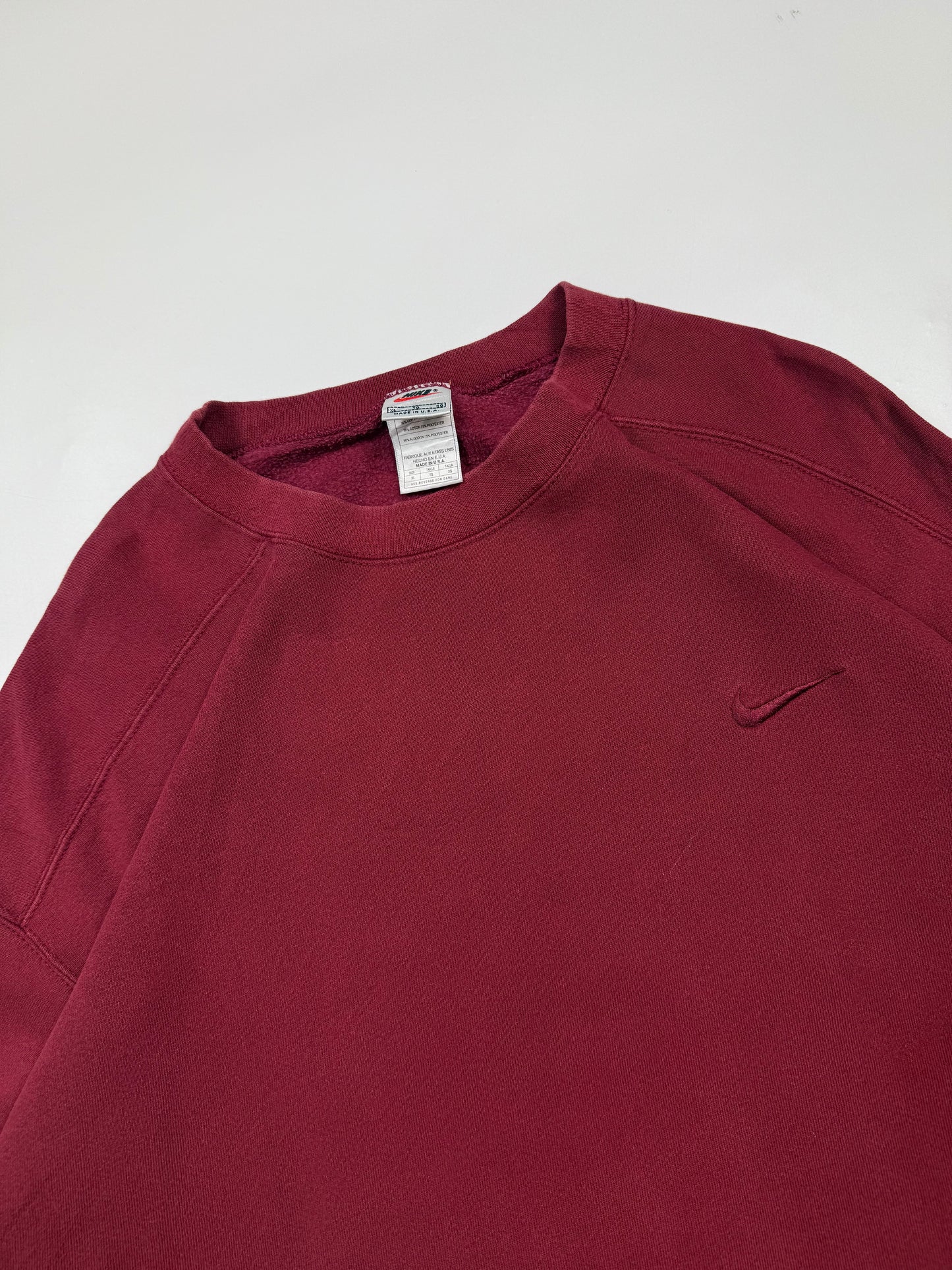 Vintage 90s Nike mini swoosh sweatshirt (XL)