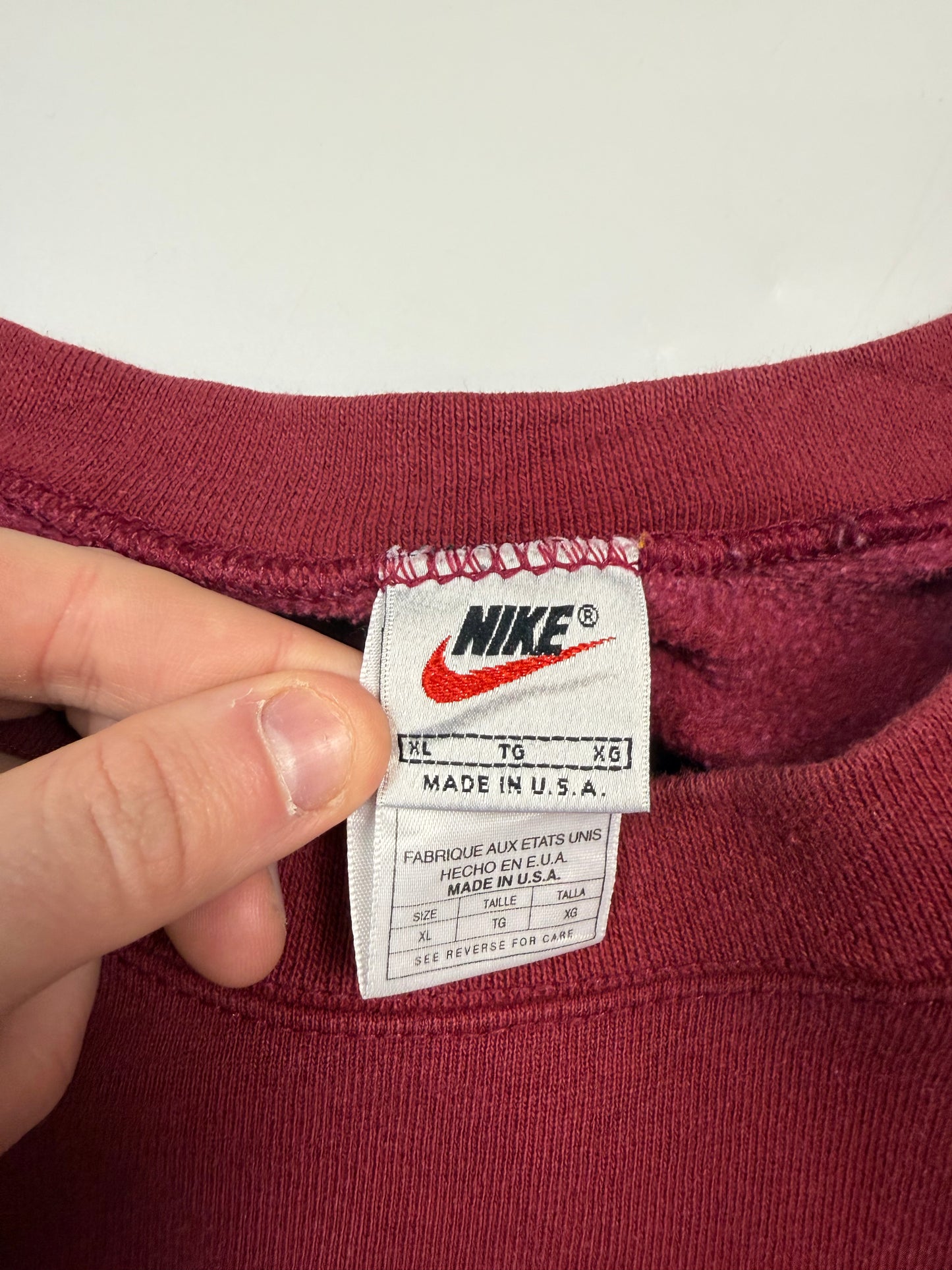 Vintage 90s Nike mini swoosh sweatshirt (XL)