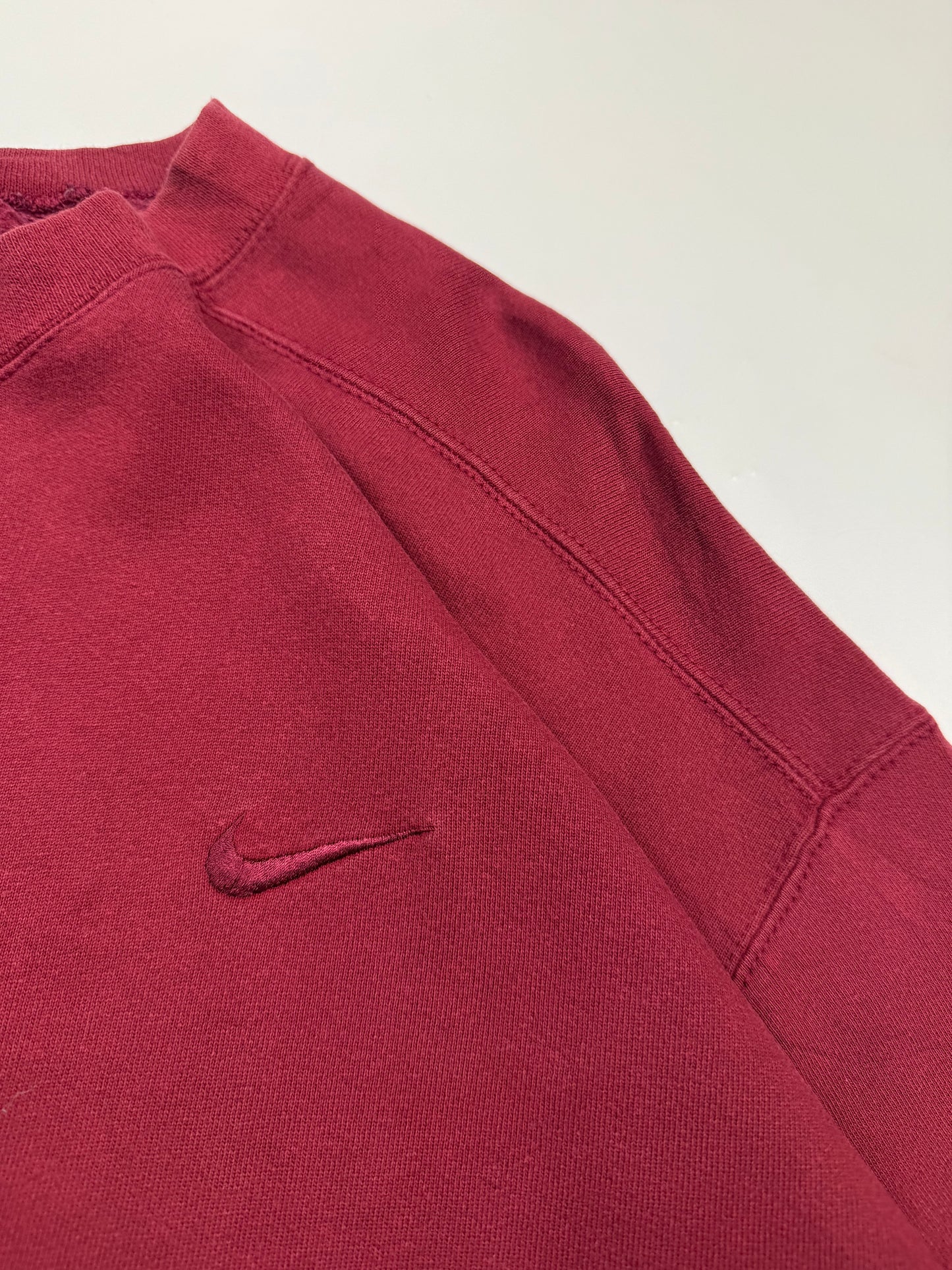 Vintage 90s Nike mini swoosh sweatshirt (XL)