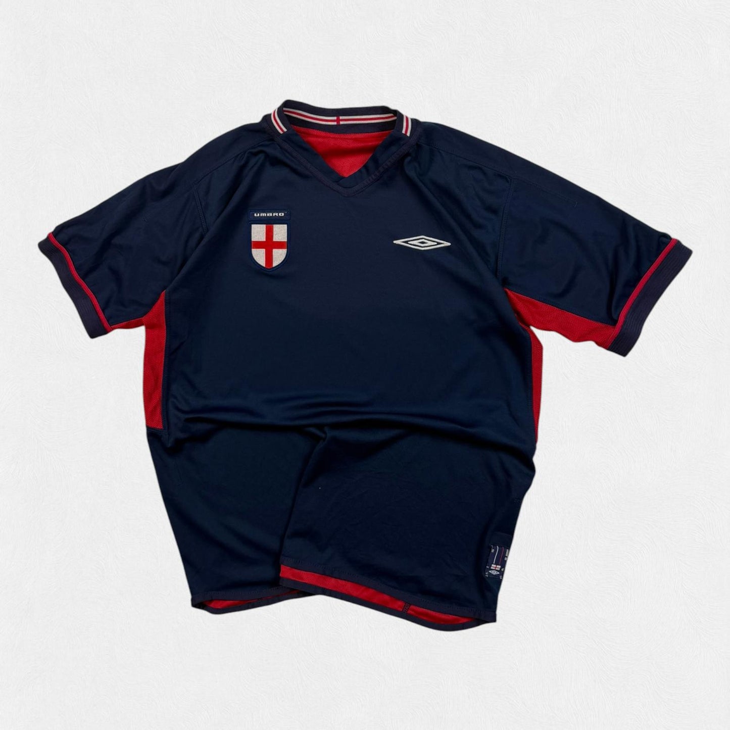 Vintage England 2002-04 Umbro away football shirt (M)