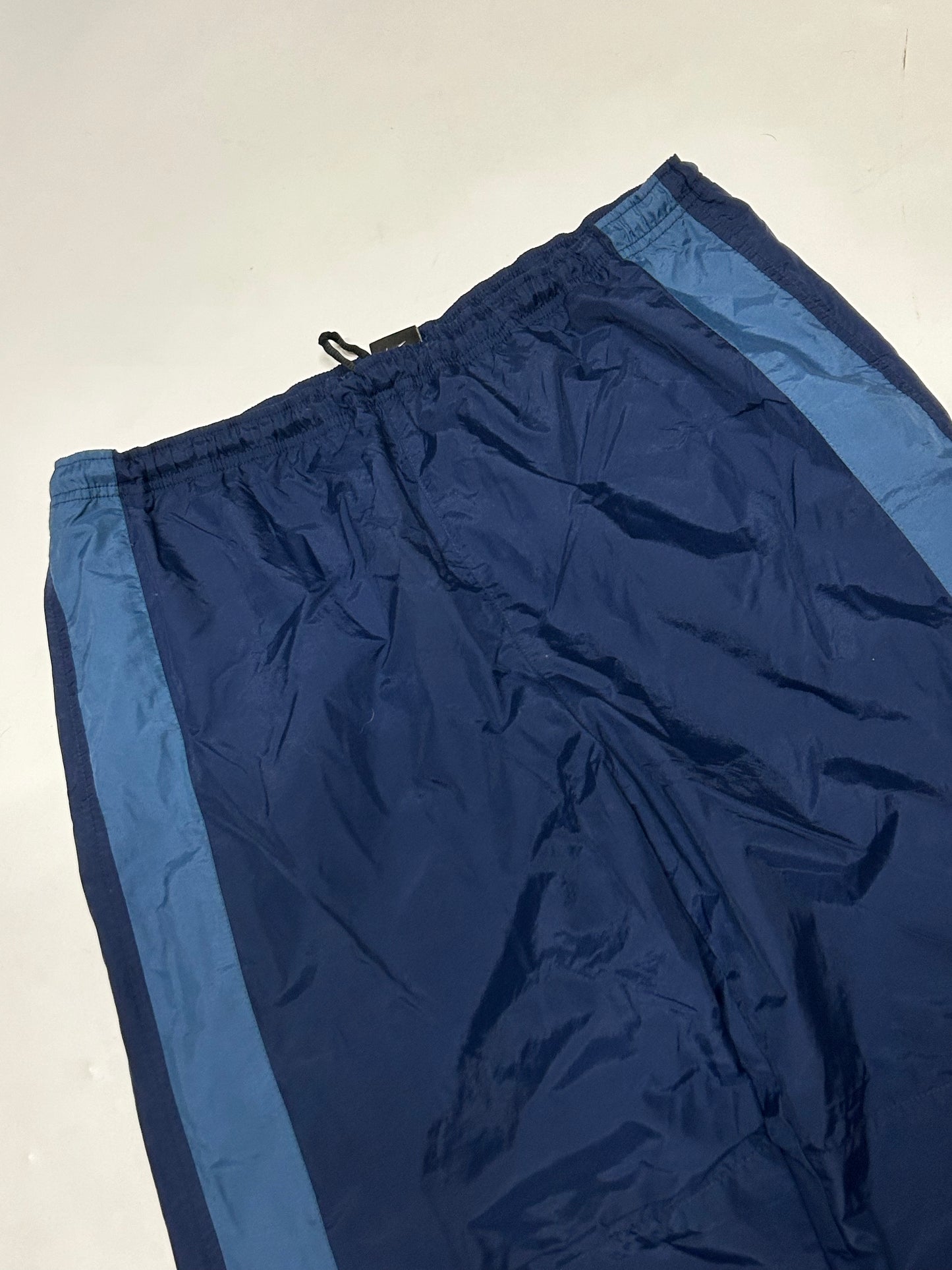 Vintage Nike baggy track pants (L)