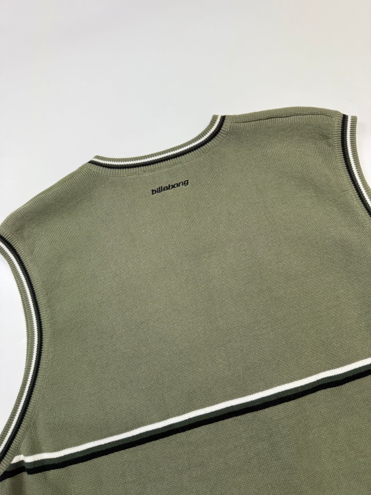 Vintage Billabong knit vest sweater (L)