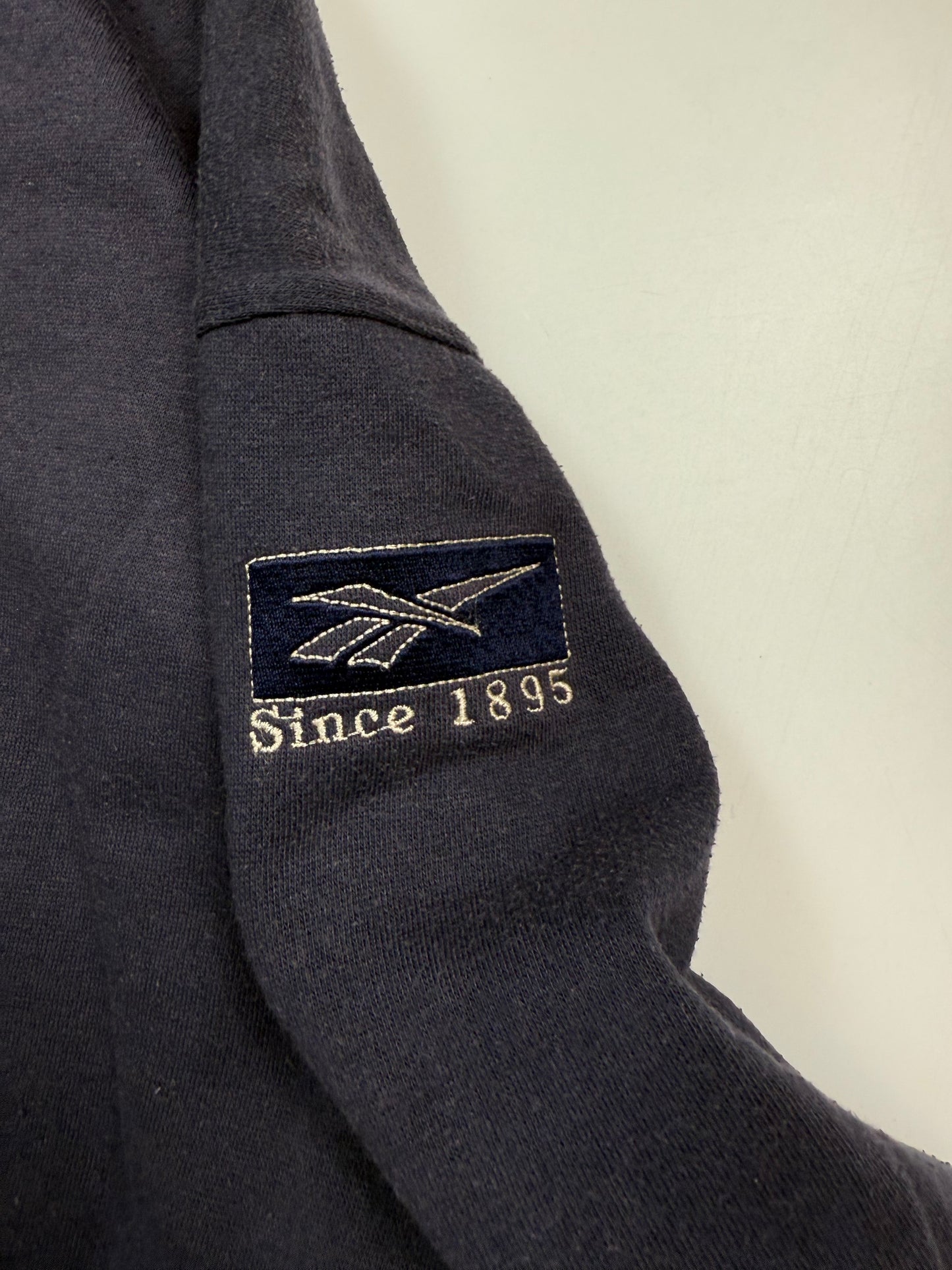 Vintage 90s Reebok spell out sweatshirt (L)