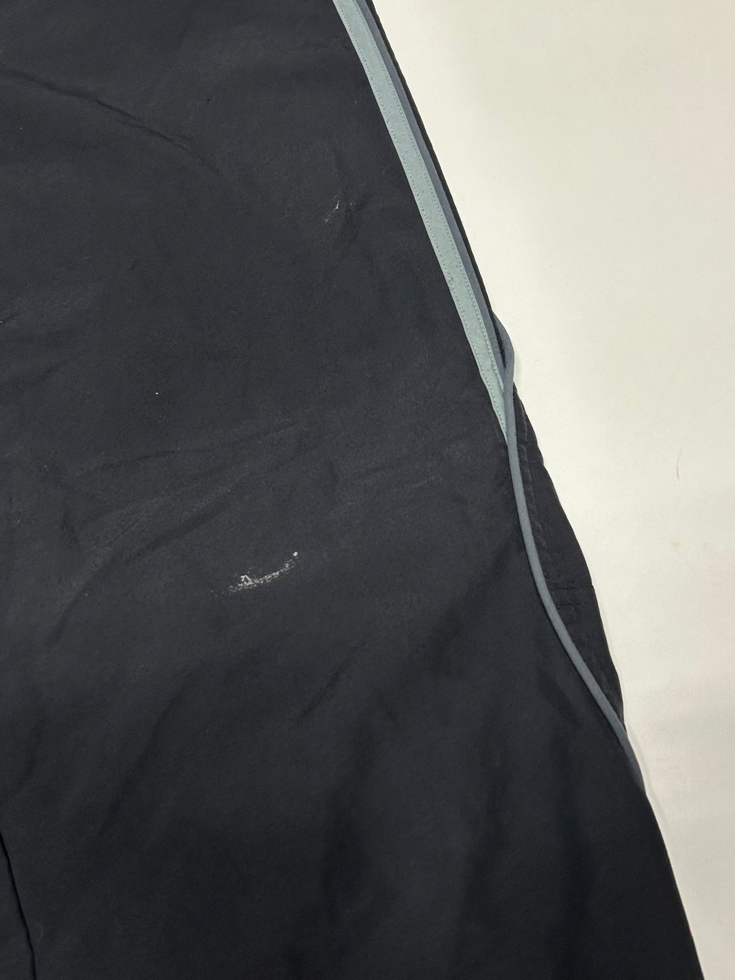 Vintage Adidas track pants (M)