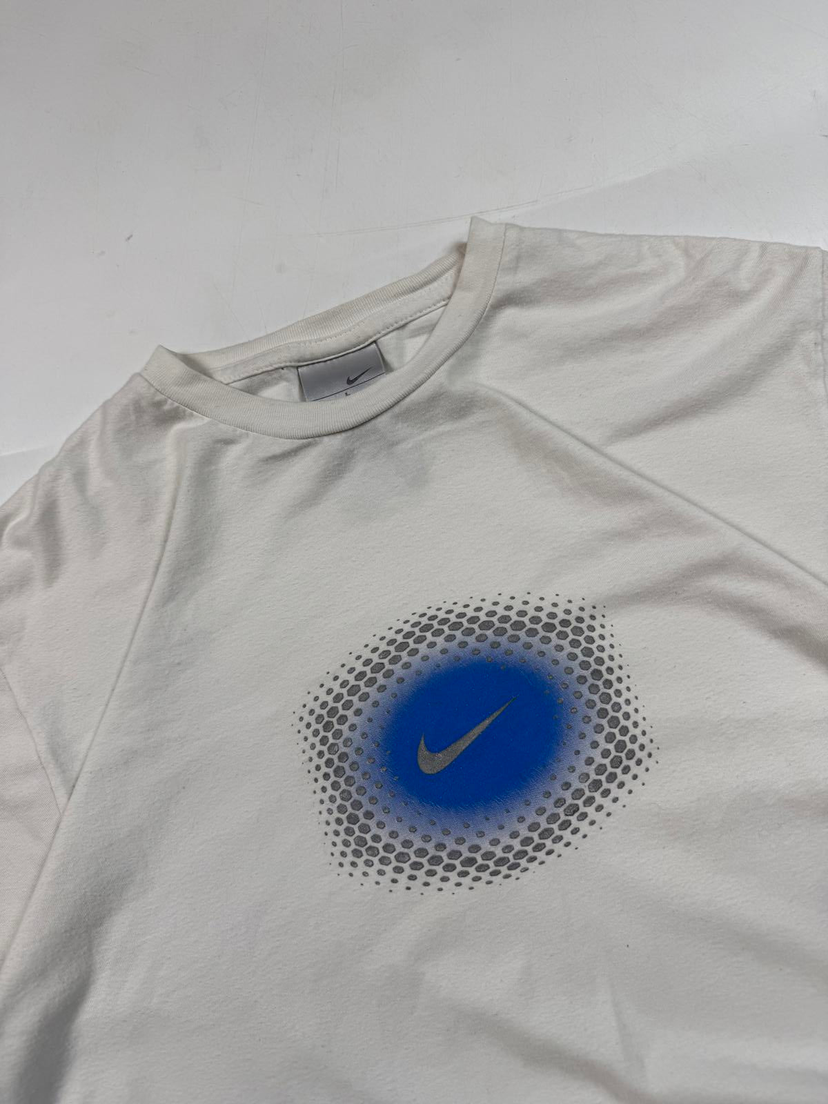Vintage Y2K Nike centre swoosh tee (L)