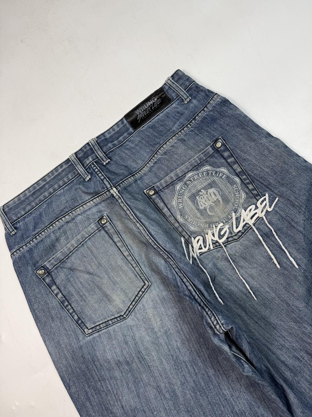 Vintage Y2K Wrung baggy hip hop jorts (W36)