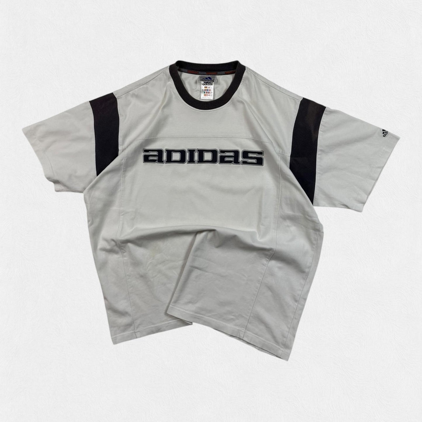Vintage 90s adidas spell out tee (M)