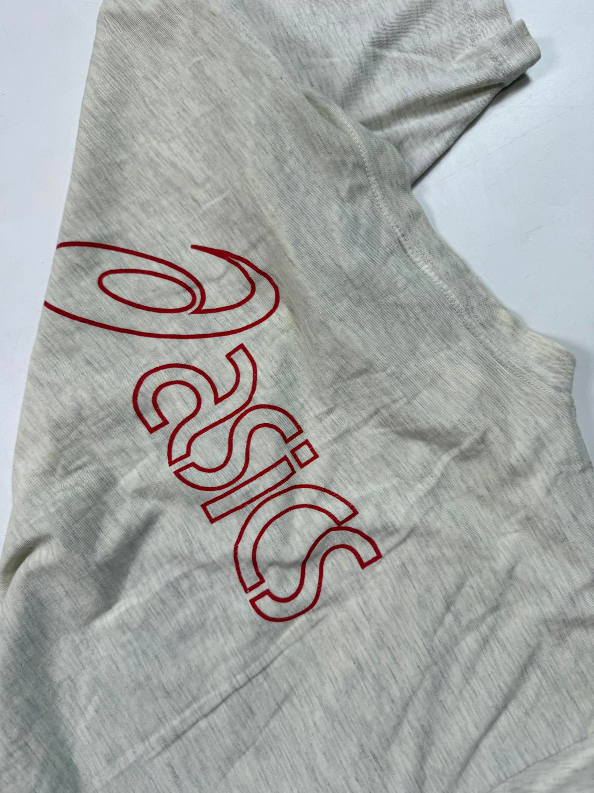 Vintage 90s Asics Robin Hood marathon graphic tee (M)