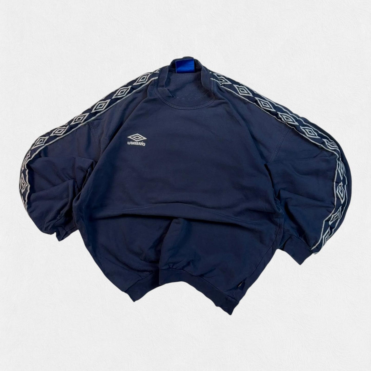 Vintage 90s Umbro side stripe sweatshirt (XL)