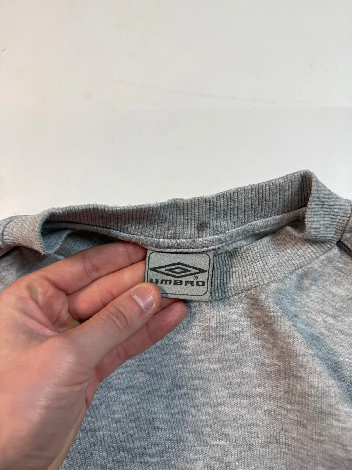 Vintage Umbro centre logo sweatshirt (L)