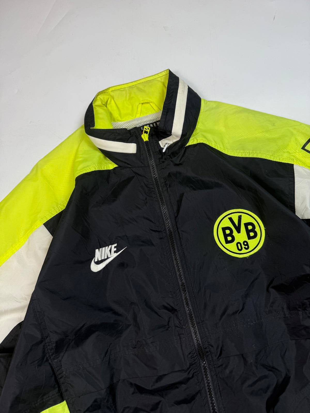 Vintage Borussia Dortmund 1996/97 Nike premier football training jacket (XL)