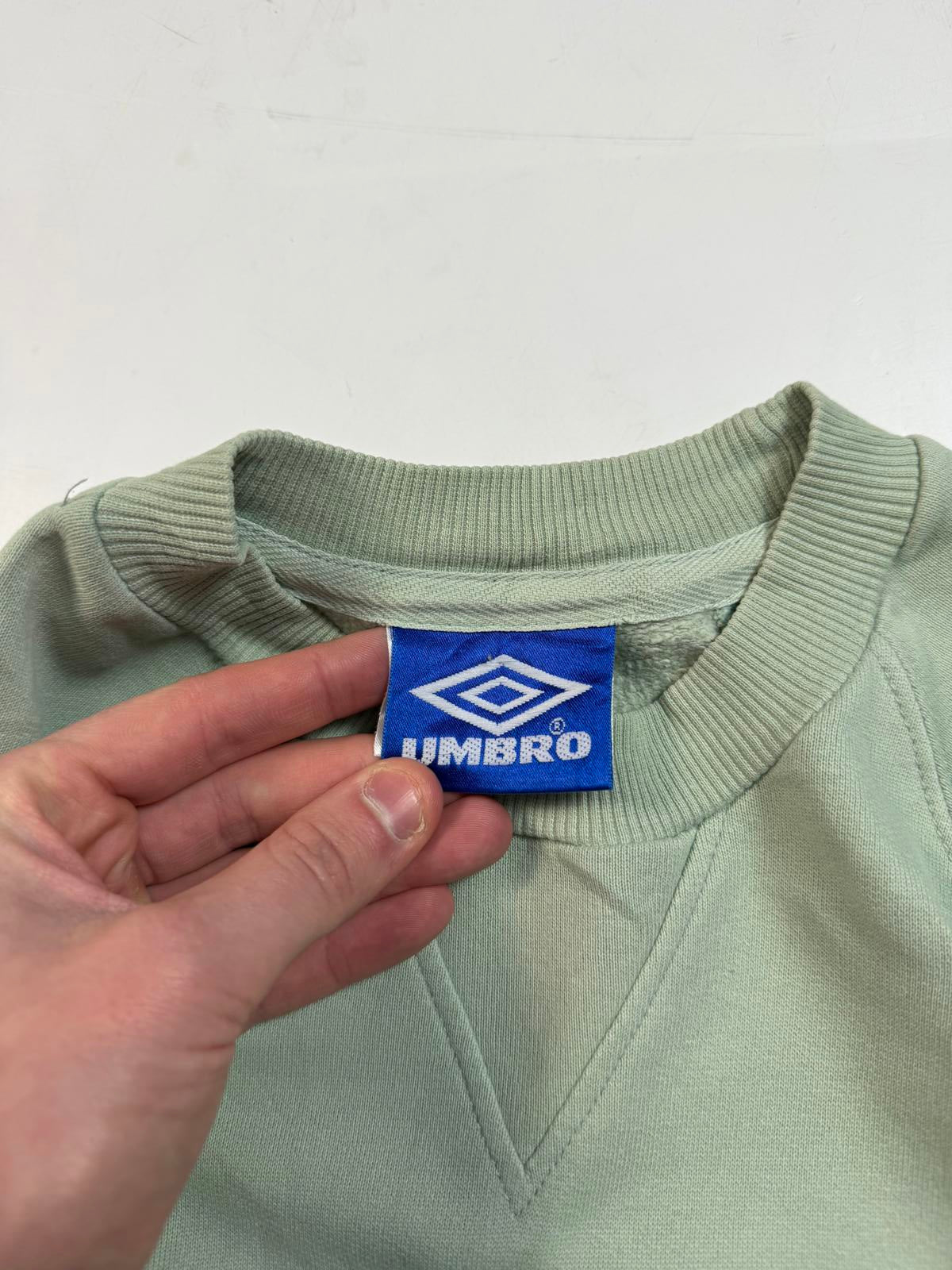 Vintage 90s Umbro centre logo sweatshirt (M)