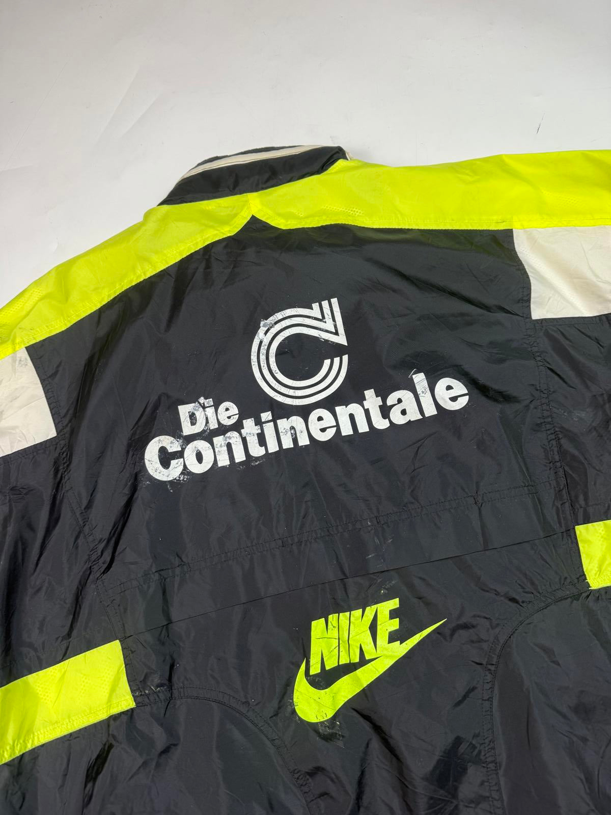 Vintage Borussia Dortmund 1996/97 Nike premier football training jacket (XL)