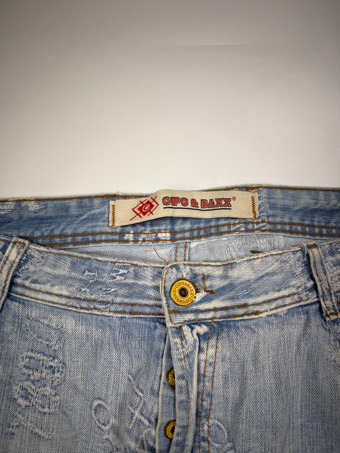 Vintage Y2K all over print hip hop jeans (W38)