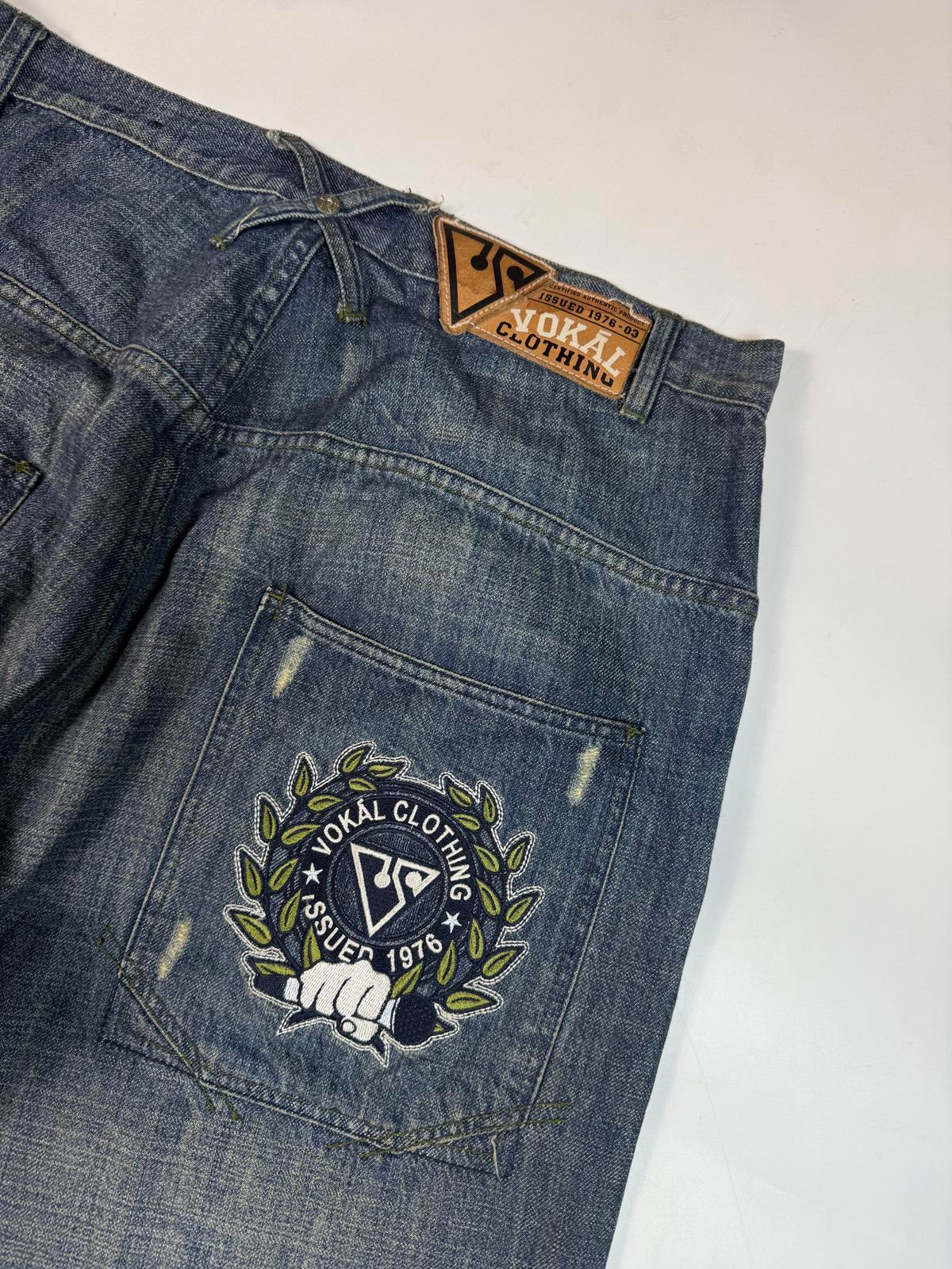 Vintage Y2K baggy hip hop Jeans (W36)