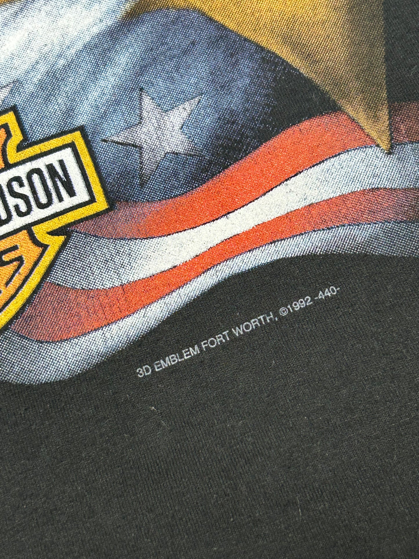 Vintage Harley Davidson 3D emblem 1992 eagle tee (L)