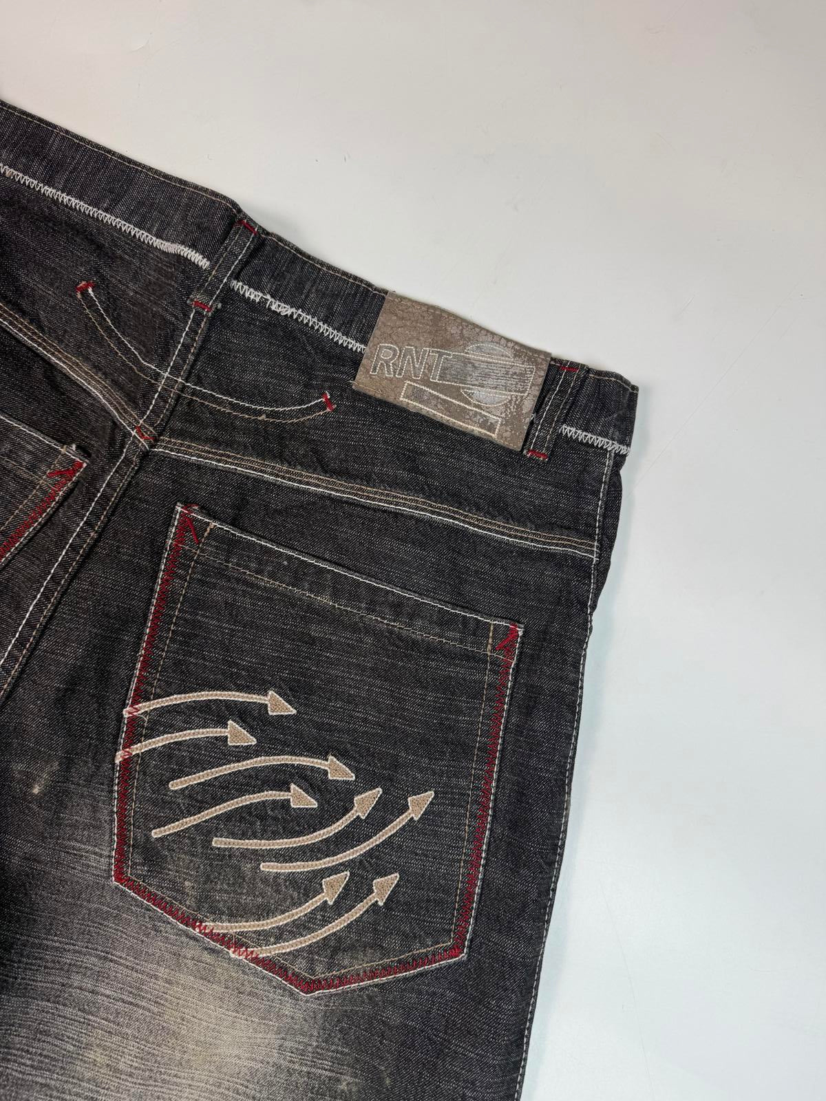 Vintage Y2K baggy hip hop Jeans (W36)