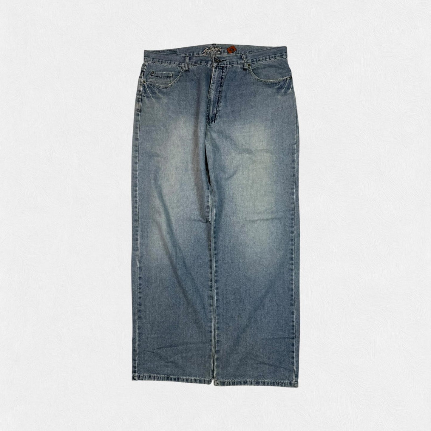 Vintage Y2K Billabong baggy hip hop Jeans (W38)