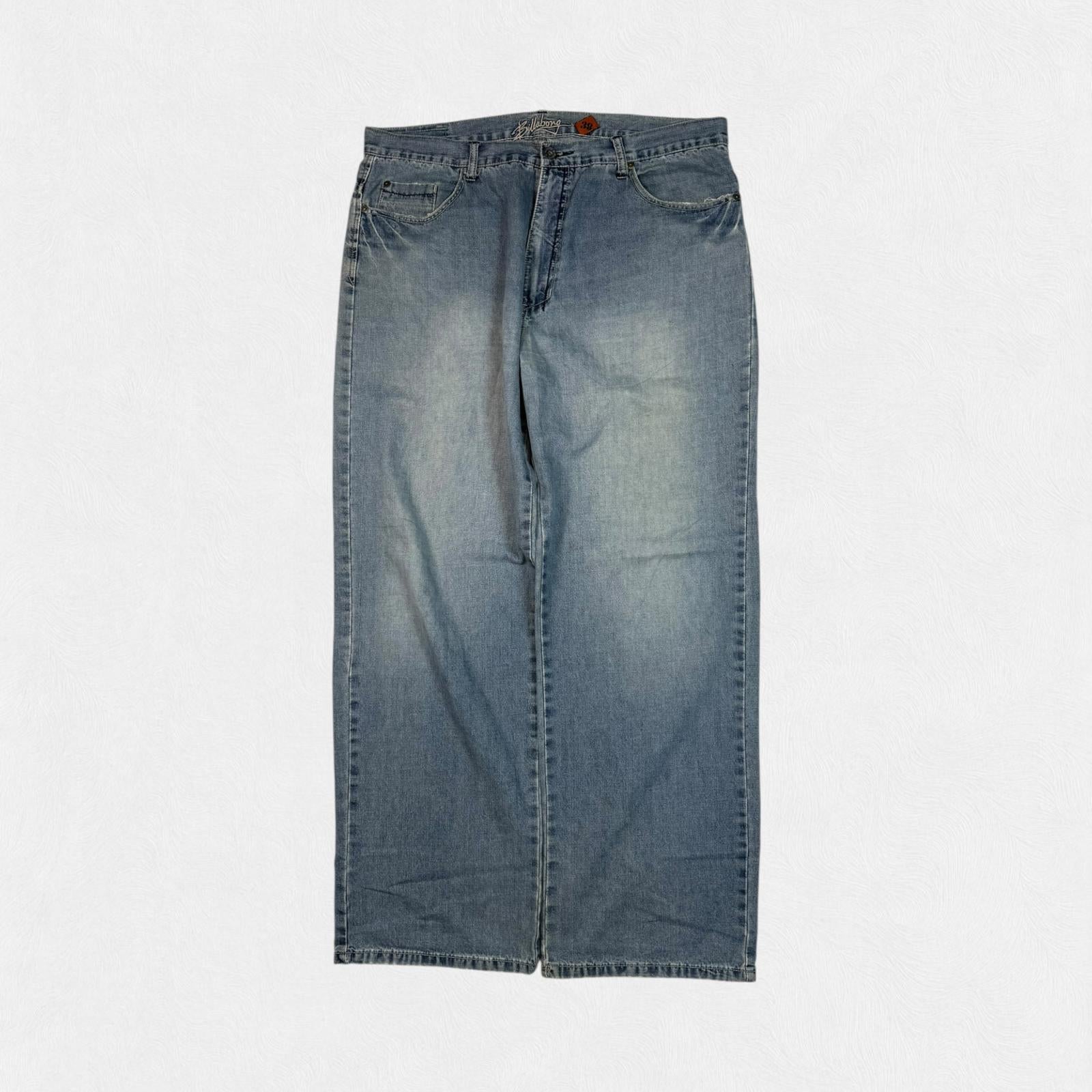 Vintage Y2K Billabong baggy hip hop Jeans (W38)