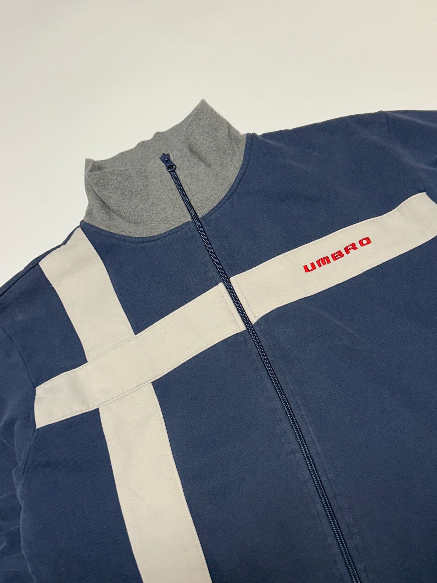 Vintage Umbro full zip sweatshirt (XL)