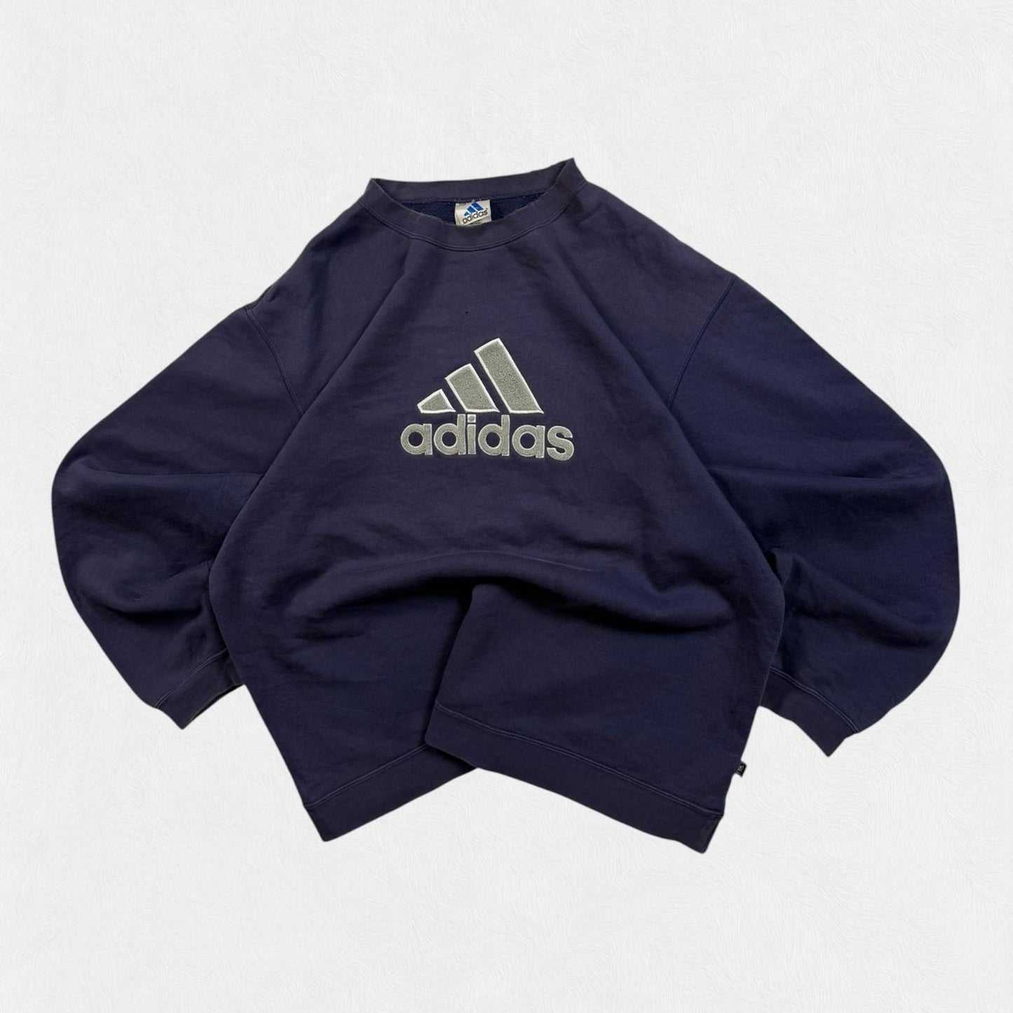Vintage 90s adidas centre logo sweatshirt (XL)