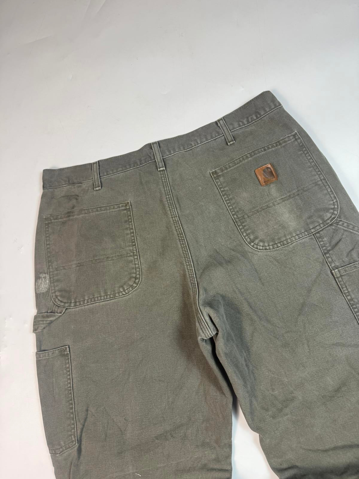 Carhartt baggy carpenter pants (W36)