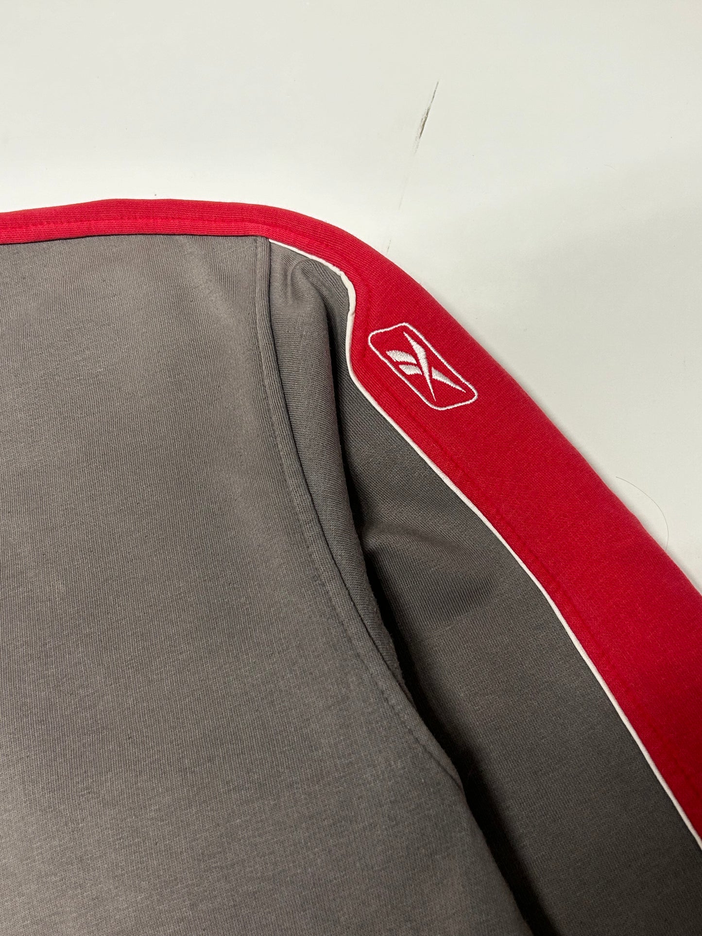 Vintage Reebok spell out sweatshirt (M)