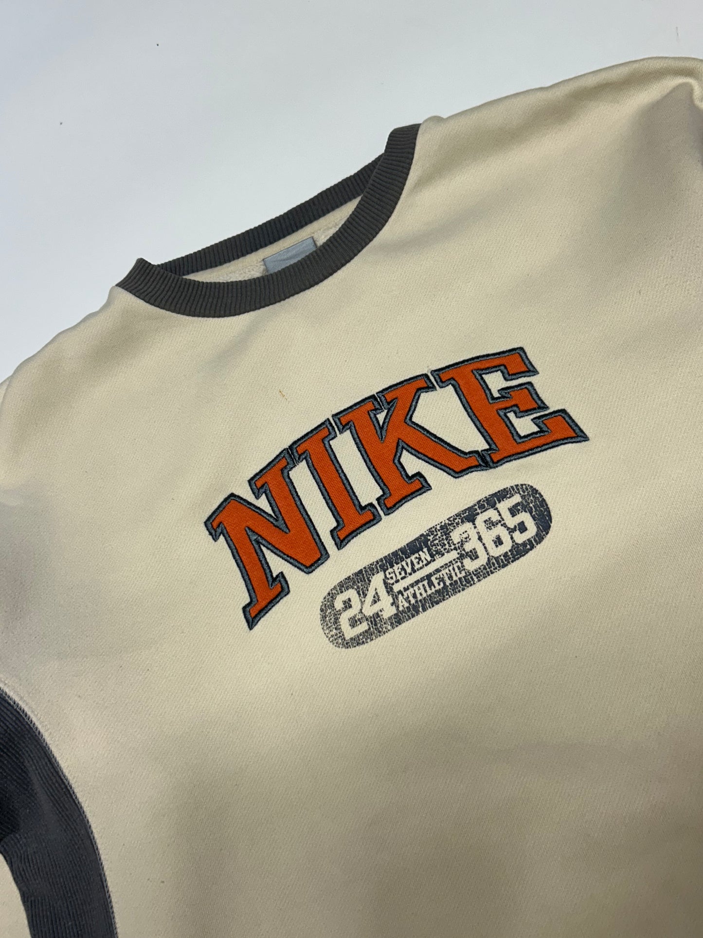 Vintage Nike spell out sweatshirt (M)