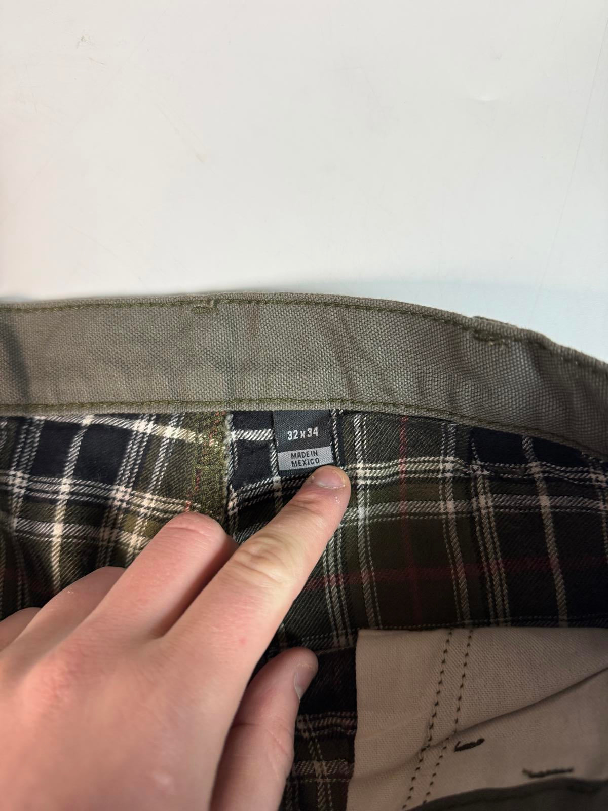 Carhartt baggy carpenter pants (W32)