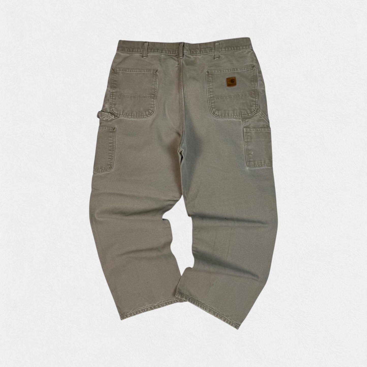 Vintage Carhartt baggy carpenter pants (W38)