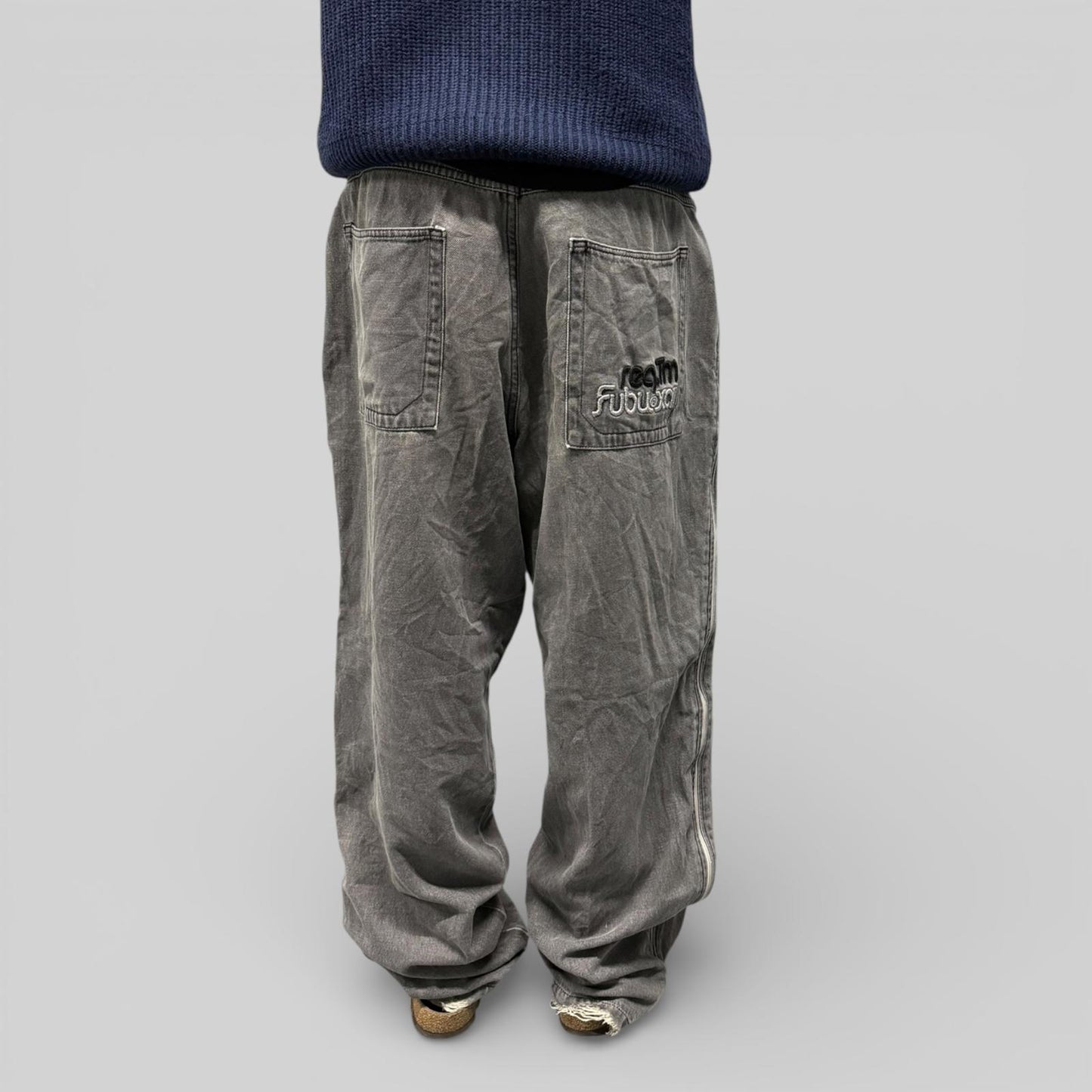 Vintage Fubu baggy hip hop Jeans (W36)